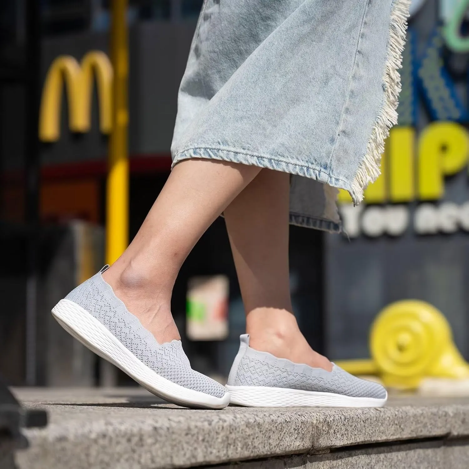 Puxowe Women's Slip on Walking Loafer Shoes-Lightweight Flat Shoes for Women Low-Top Round Toe Knit Memory Foam Sneaker