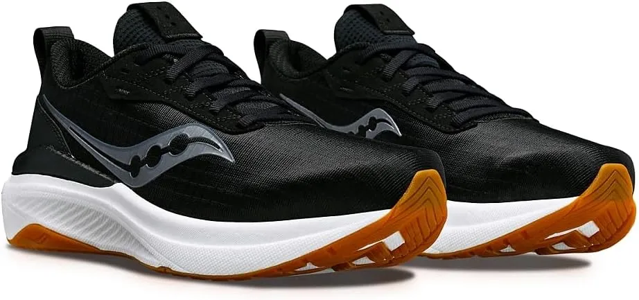 Saucony Women's Freedom Crossport Sneaker