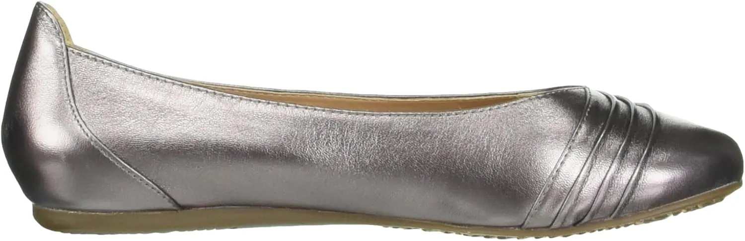 SoftWalk Women's Sofia Loafer Flat